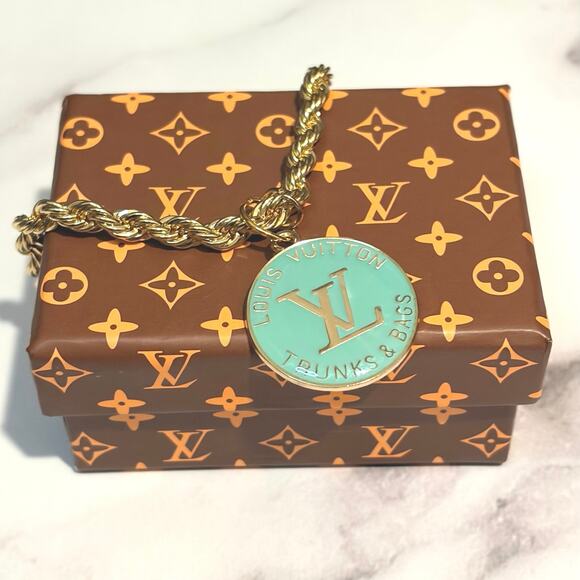 Louis Vuitton “Trunks & Bags” Charm with a 7” Bracelet Chain - Picture 1 of 6